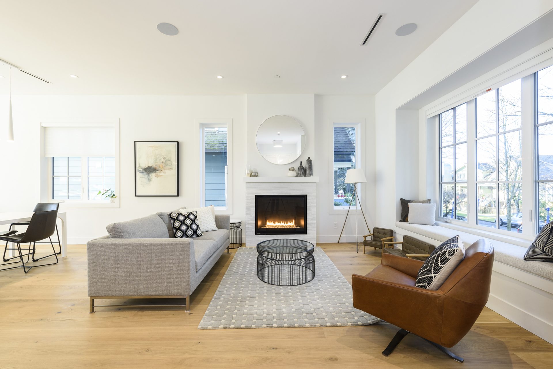 Living room with gas fireplace